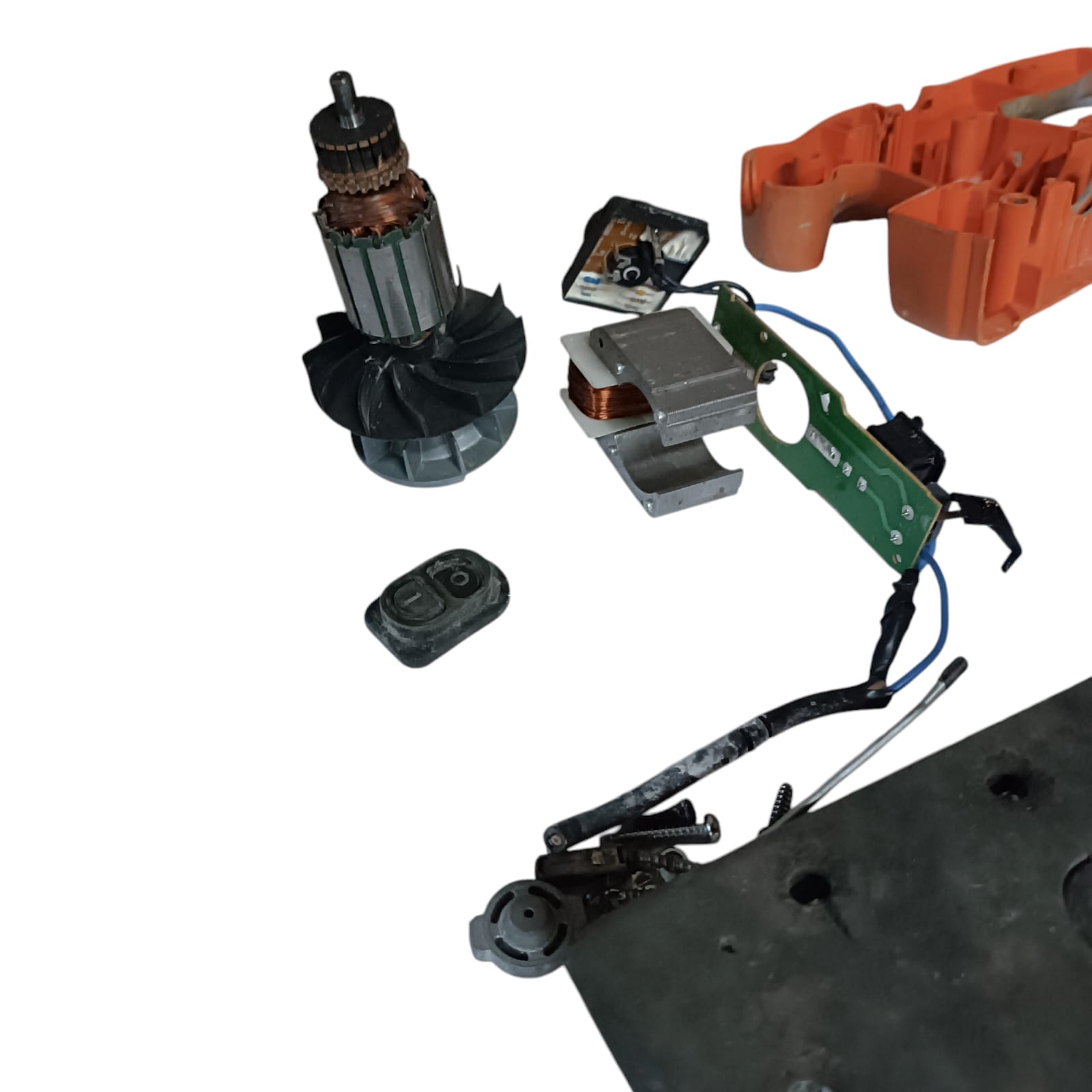 EMPUNHADEIRA P/ LIXADEIRA BLACK & DECKER 127V CD450 BR TIPO 1 - Imagem 4
