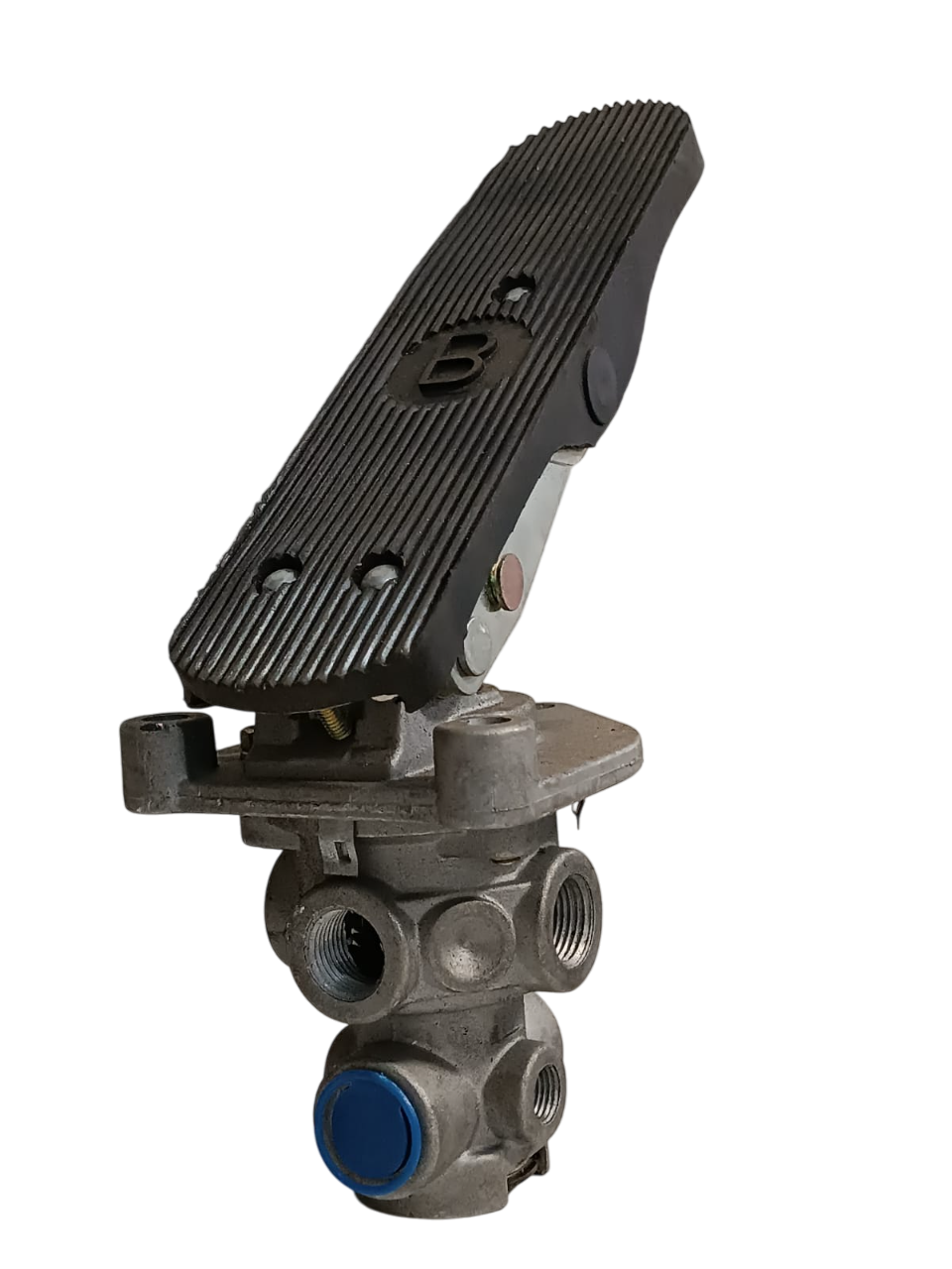 VÁLVULA COM PEDAL DE FREIO CATERPILLAR 2R617 / 920 966C